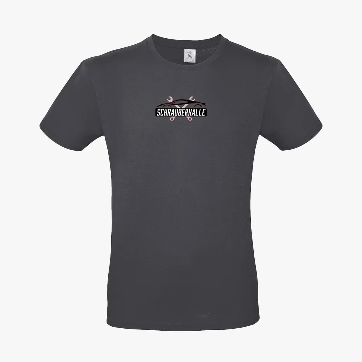 Schrauberhalle — Shirt-Mockup Vorderseite mit kleiner Brustmarke
